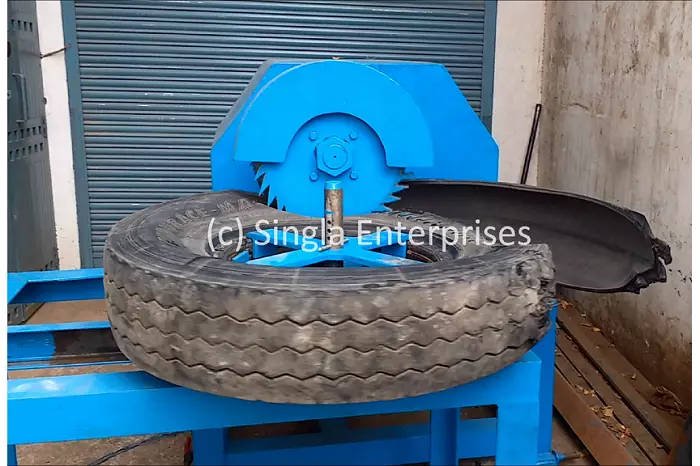 Tyre Cutting Machine